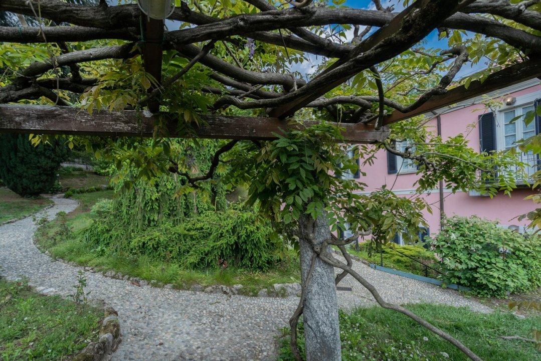 Se vende villa in zona tranquila Albese con Cassano Lombardia foto 35