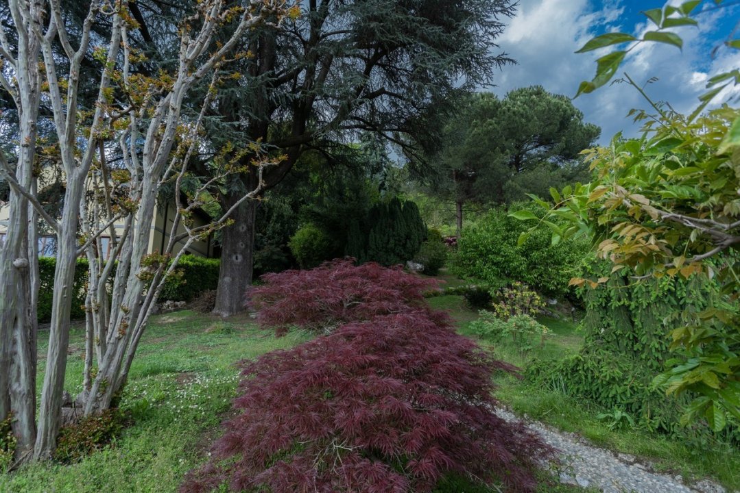 Se vende villa in zona tranquila Albese con Cassano Lombardia foto 40