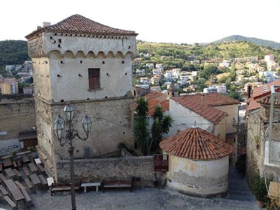 For sale palace in quiet zone Agropoli Campania foto 8