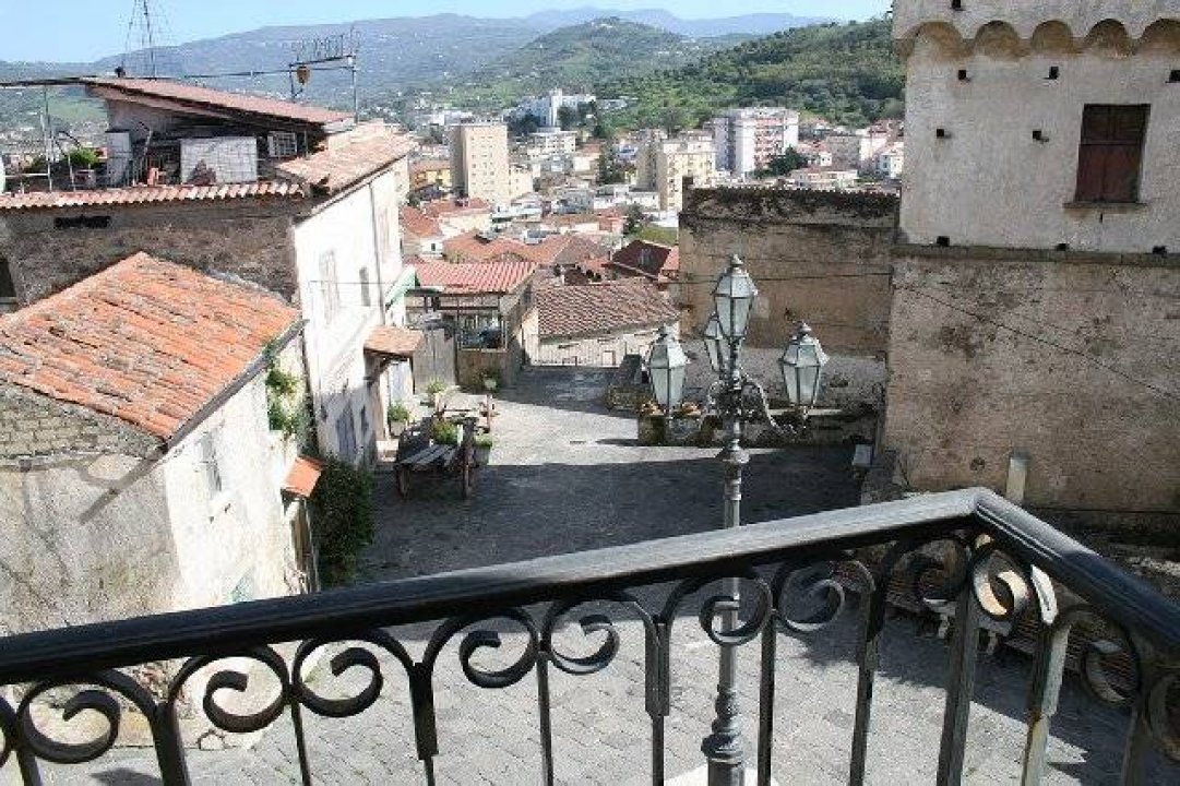 Se vende palacio in zona tranquila Agropoli Campania foto 7