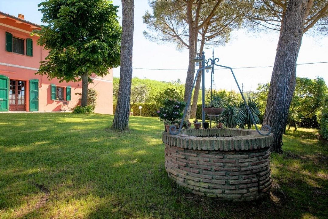 For sale cottage in quiet zone Fauglia Toscana foto 2