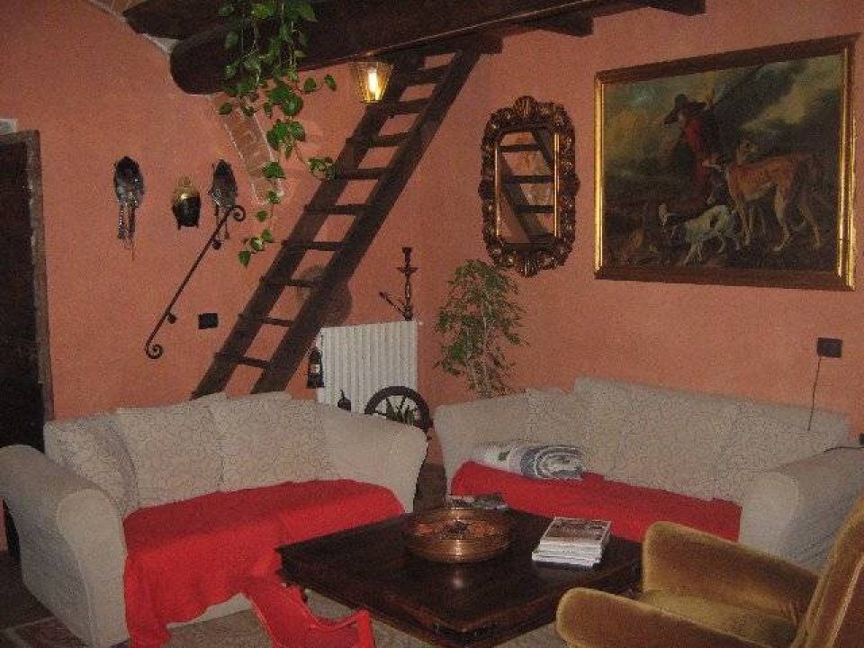 For sale cottage in quiet zone Lari Toscana foto 7