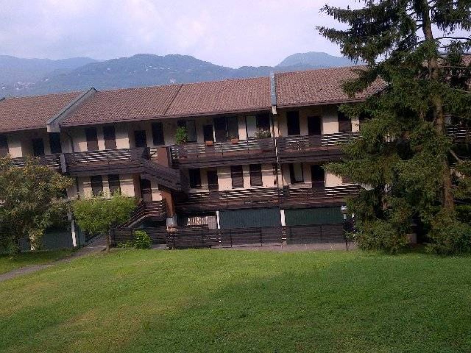 A vendre plat by the lac Lierna Lombardia foto 8