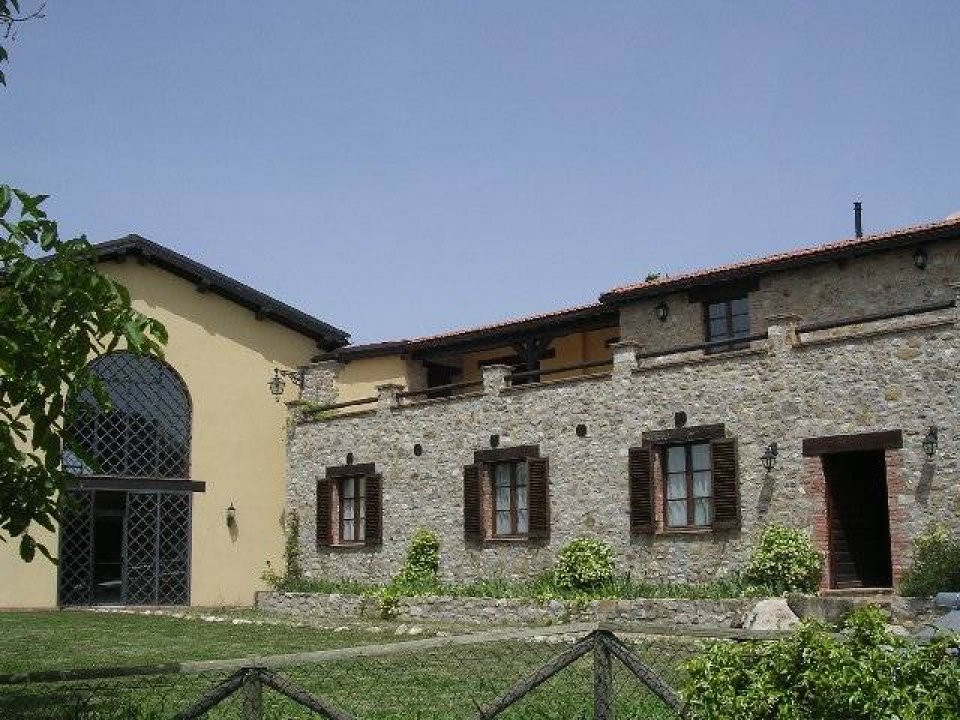 For sale real estate transaction in quiet zone Allerona Umbria foto 8