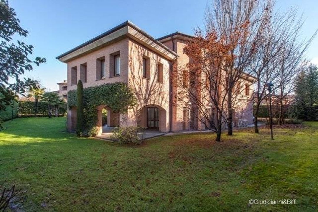 For sale villa in city Bernareggio Lombardia foto 10