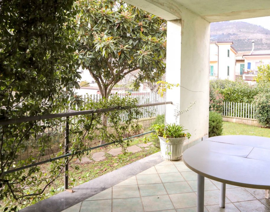 A vendre villa in zone tranquille Arienzo Campania foto 3