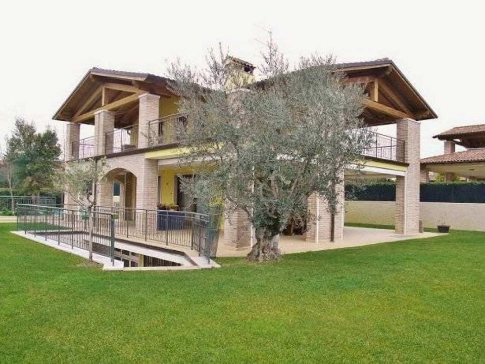 A vendre villa by the lac Lazise Veneto foto 4