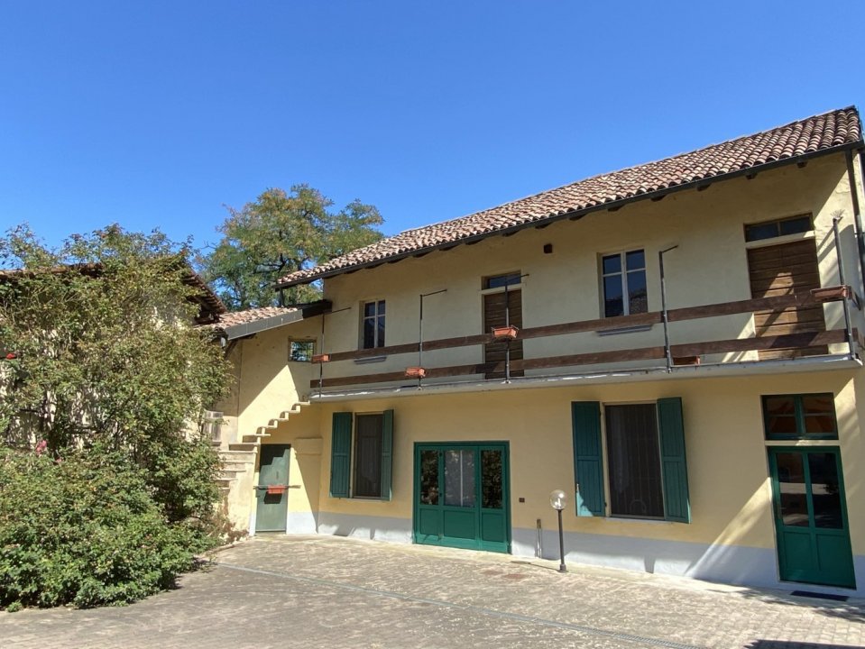 Se vende villa in zona tranquila Velezzo Lomellina Lombardia foto 19