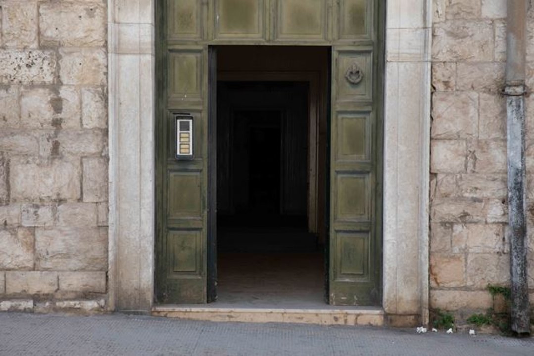 A vendre palais in ville Trani Puglia foto 7