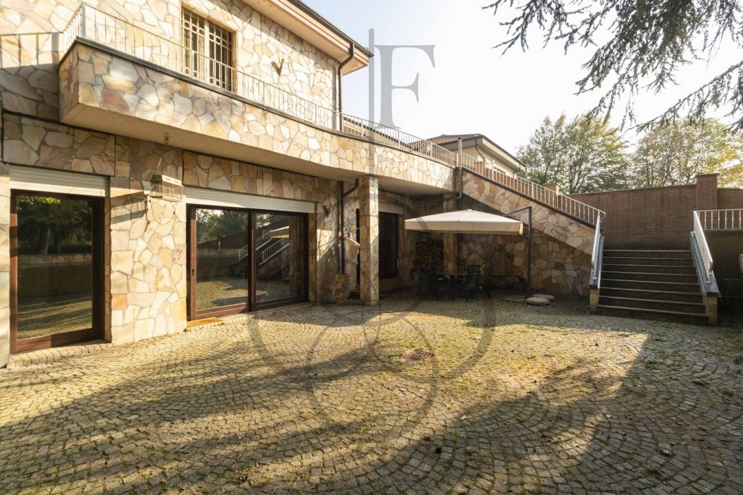 For sale villa in quiet zone Rivoli Piemonte foto 3