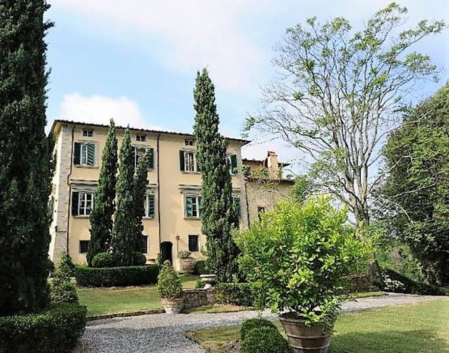 A vendre villa in zone tranquille Camaiore Toscana foto 6