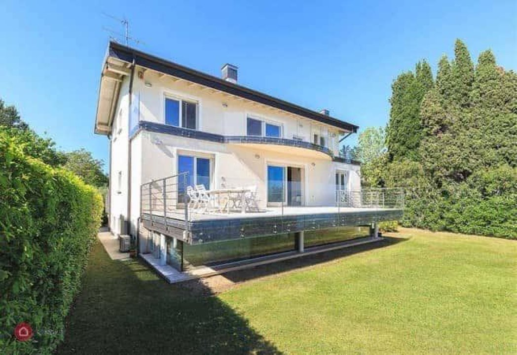 For sale villa by the lake Desenzano del Garda Lombardia foto 13