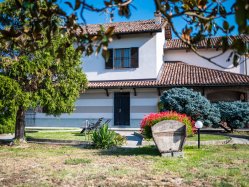 Casale Zona tranquila Nizza Monferrato Piemonte