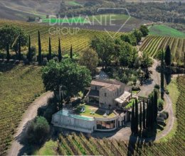 Real Estate Transaction Countryside Montalcino Toscana