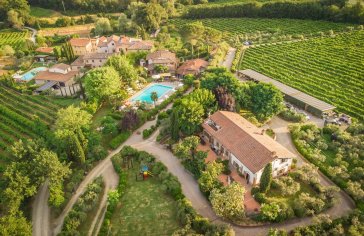 Se vende Villa Campo Bucine Toscana