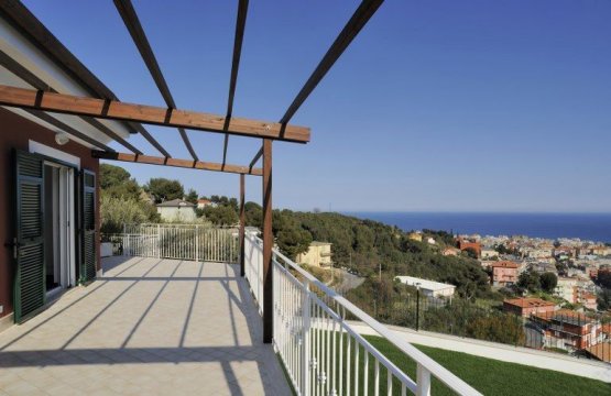 For sale Villa Quiet zone Alassio Liguria