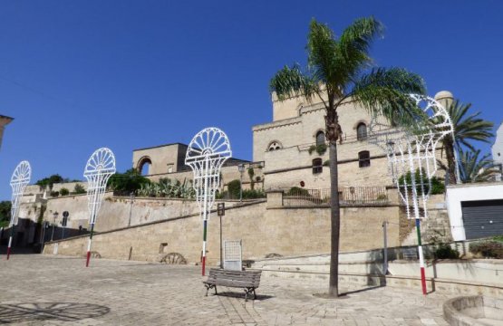 Se vende Castillo Ciudad Parabita Puglia