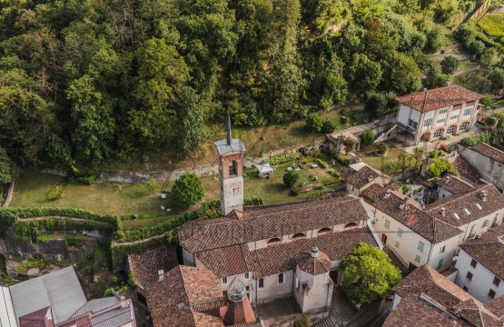 Zu verkaufen Casale Stadt Santo Stefano Belbo Piemonte