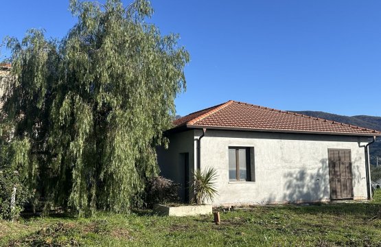 Se vende Villa Zona tranquila Taggia Liguria