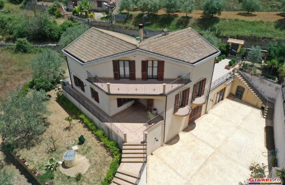 Para venda Moradia Zona tranquila Piazza Armerina Sicilia