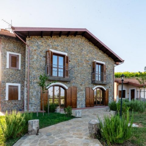 Casale Interior