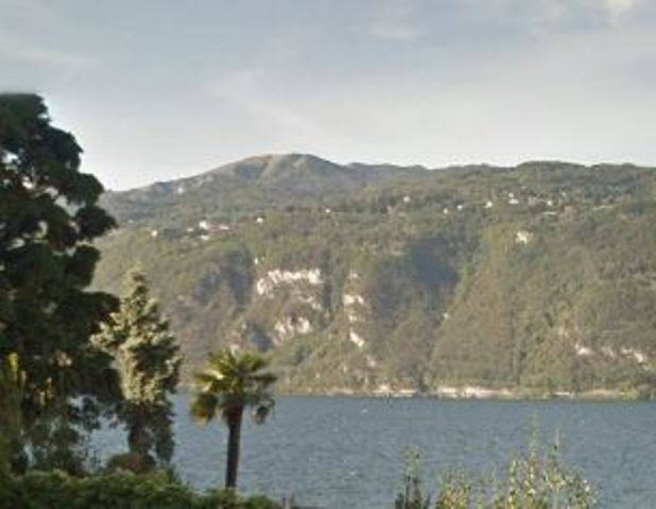 For sale palace by the lake Lierna Lombardia foto 2