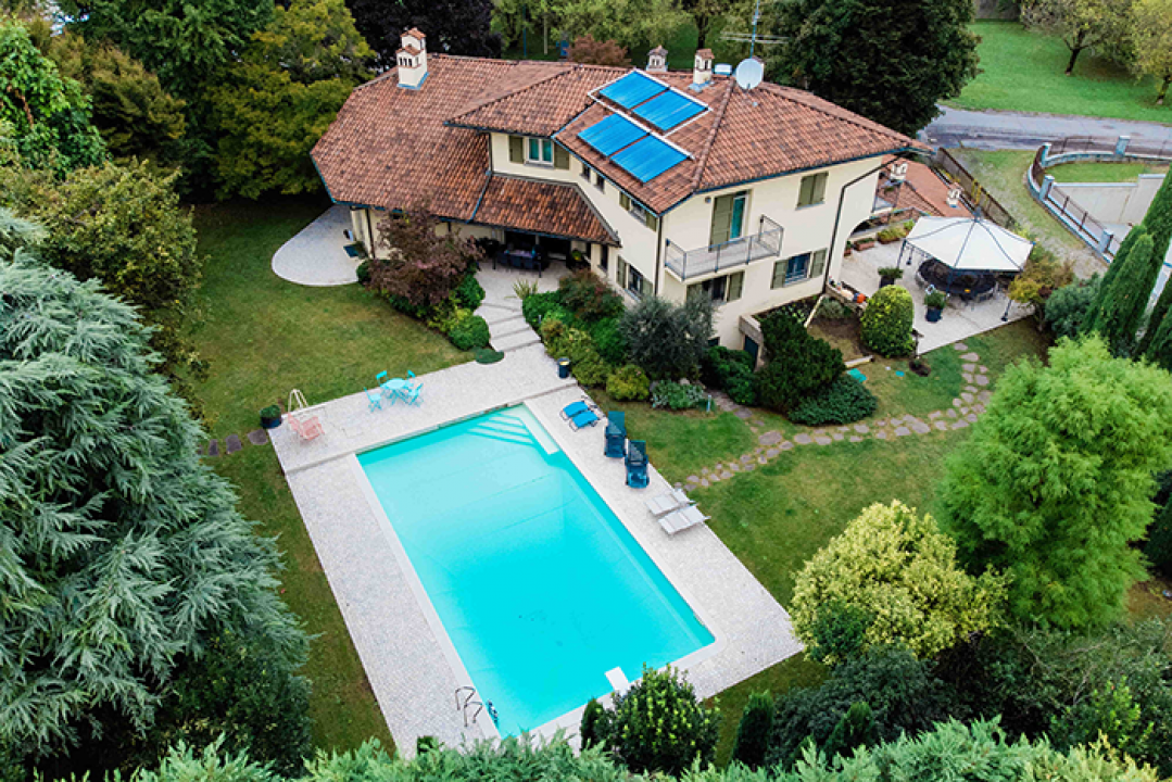 A vendre villa in zone tranquille Bergamo Lombardia foto 12
