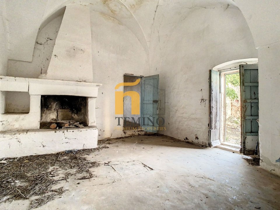 For sale cottage in quiet zone San Donaci Puglia foto 18