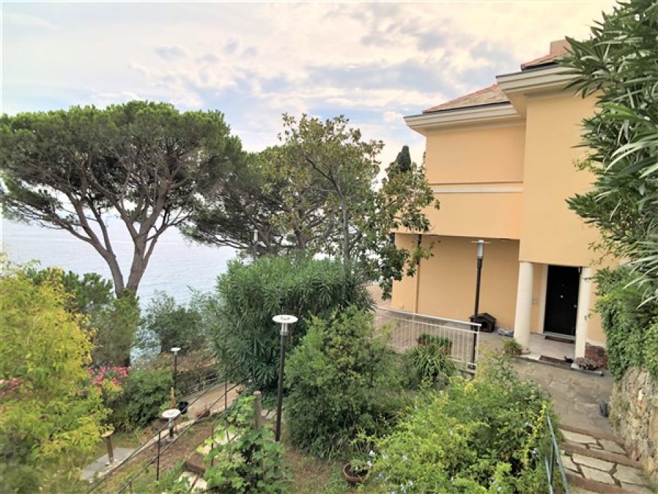 A vendre villa by the mer Varazze Liguria foto 13