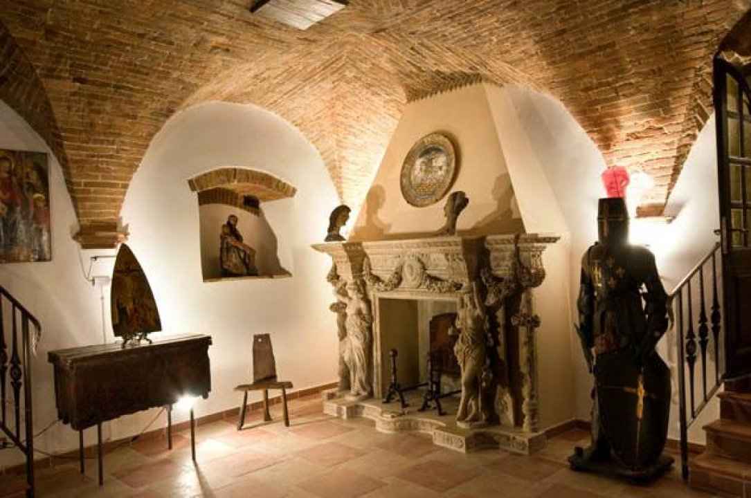 A vendre château in zone tranquille Deruta Umbria foto 14