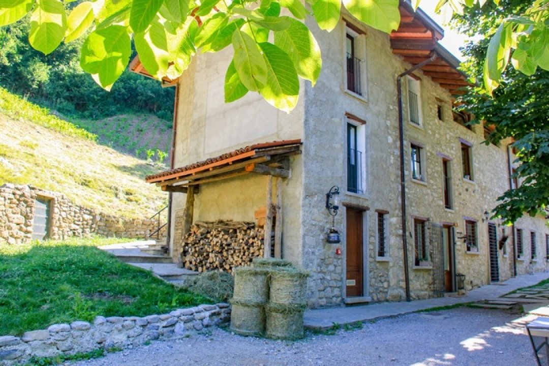Se vende villa in montaña Pasturo Lombardia foto 7