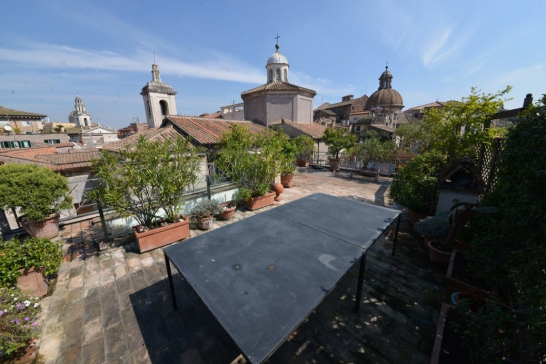 A vendre penthouse in ville Roma Lazio foto 3