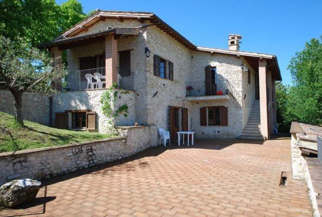 For sale cottage in city Spoleto Umbria foto 3