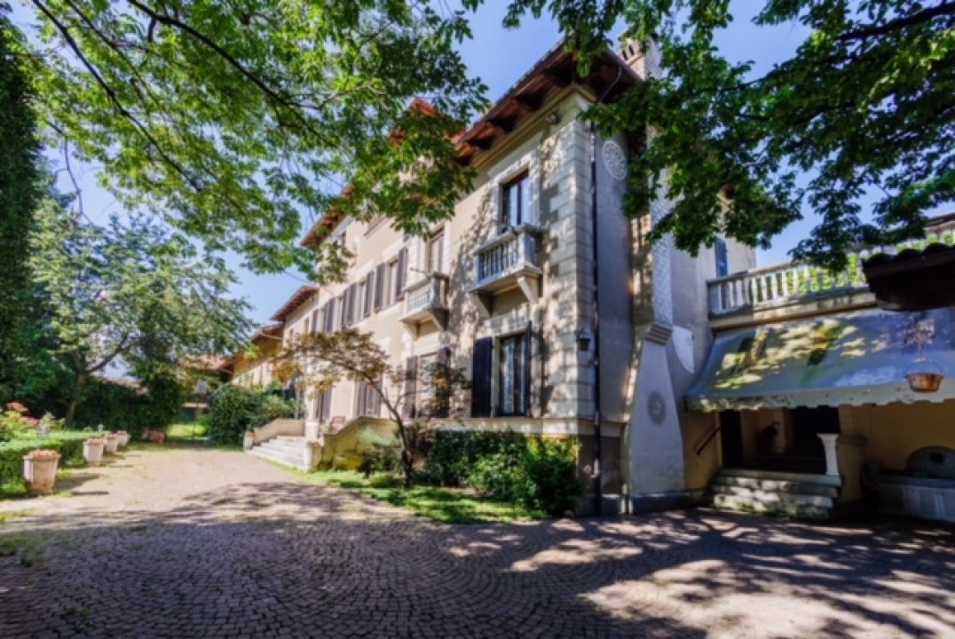 A vendre villa in ville Cuneo Piemonte foto 2