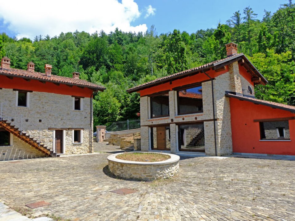 A vendre casale in zone tranquille Niella Belbo Piemonte foto 15