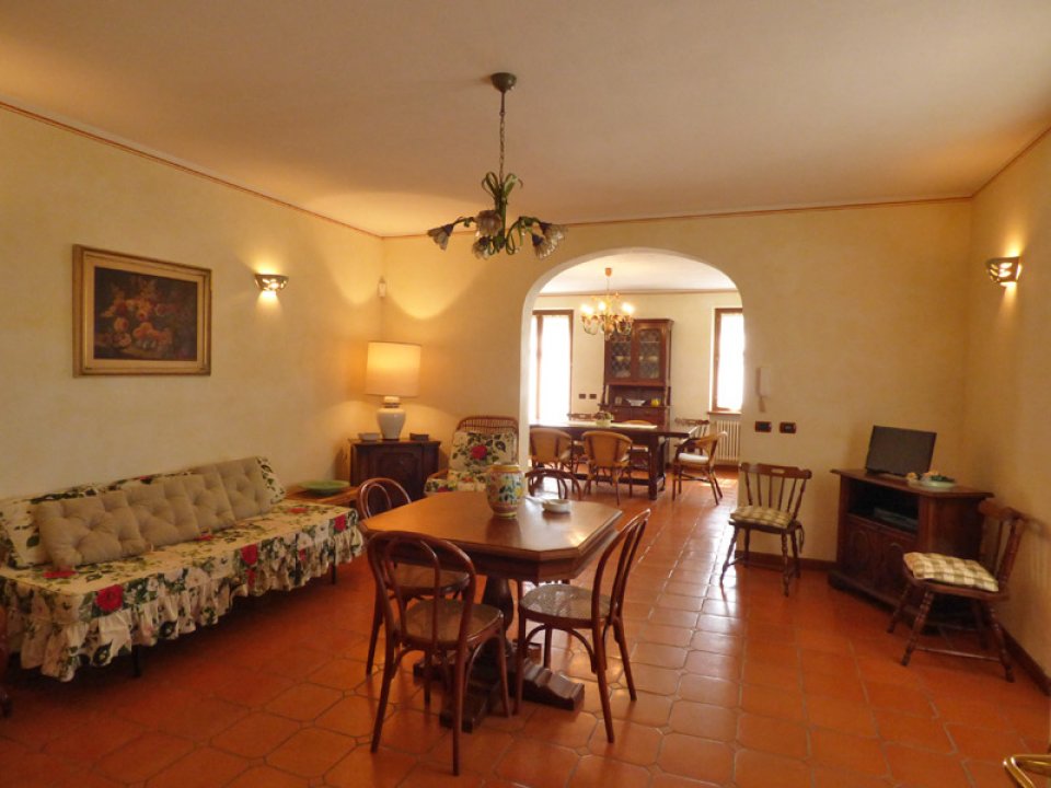 A vendre villa in zone tranquille Narzole Piemonte foto 18