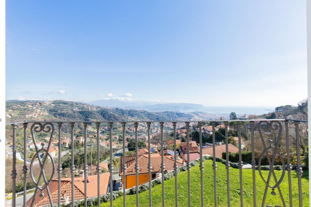A vendre villa in zone tranquille La Spezia Liguria foto 12