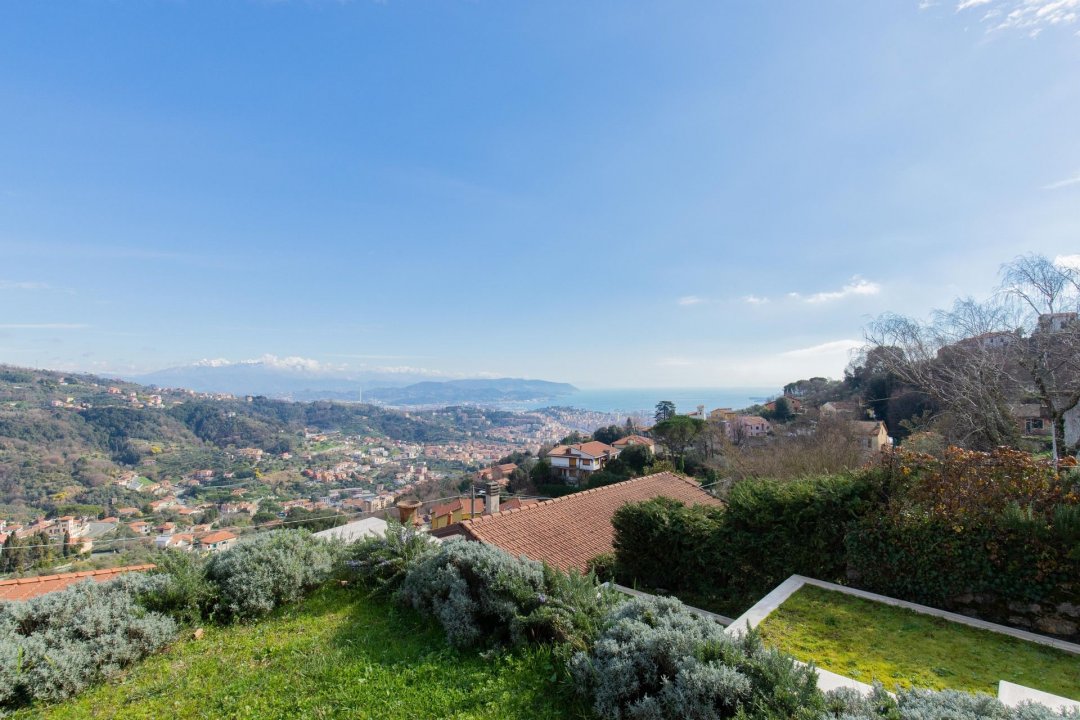 Se vende villa in zona tranquila La Spezia Liguria foto 21