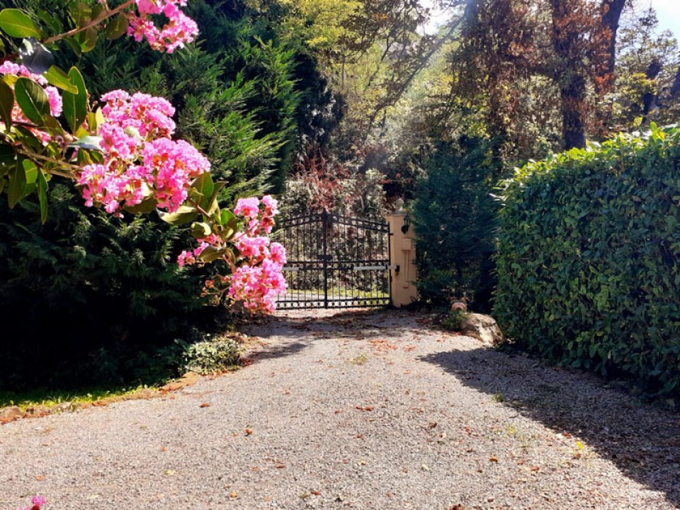 For sale villa in quiet zone Murazzano Piemonte foto 5
