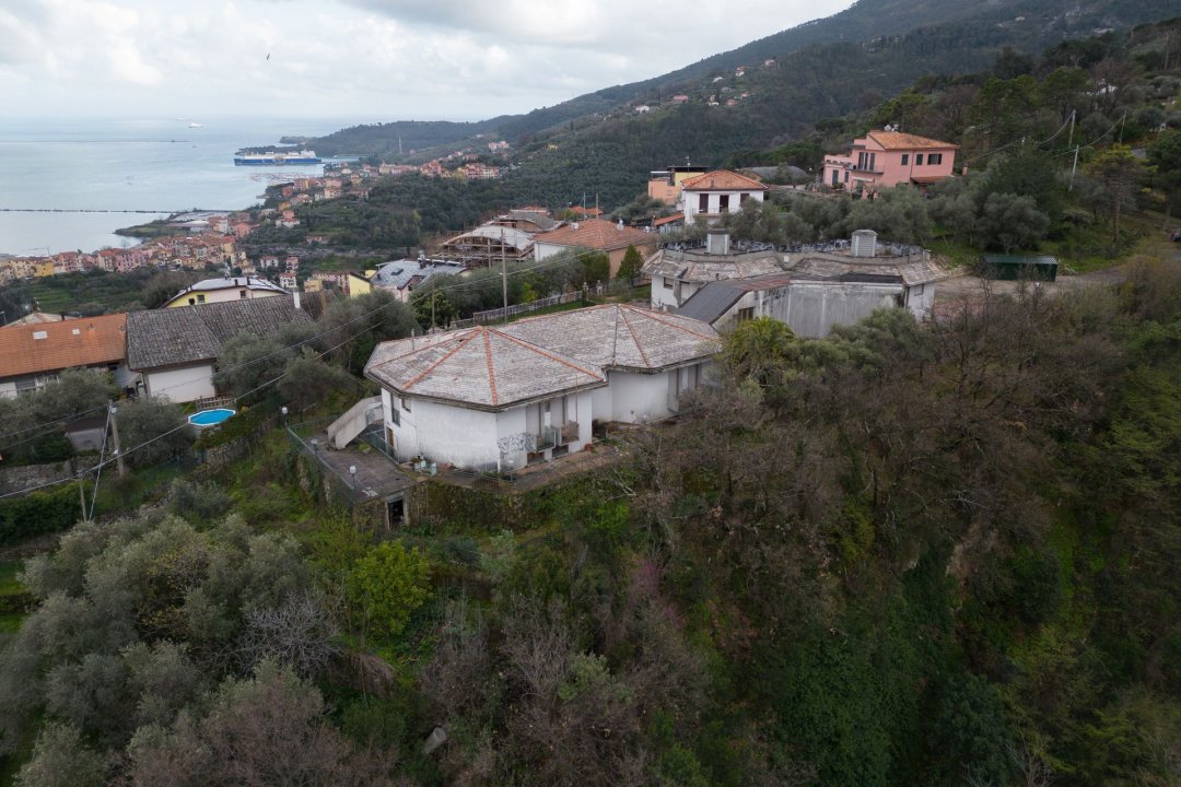 Se vende villa in zona tranquila La Spezia Liguria foto 17