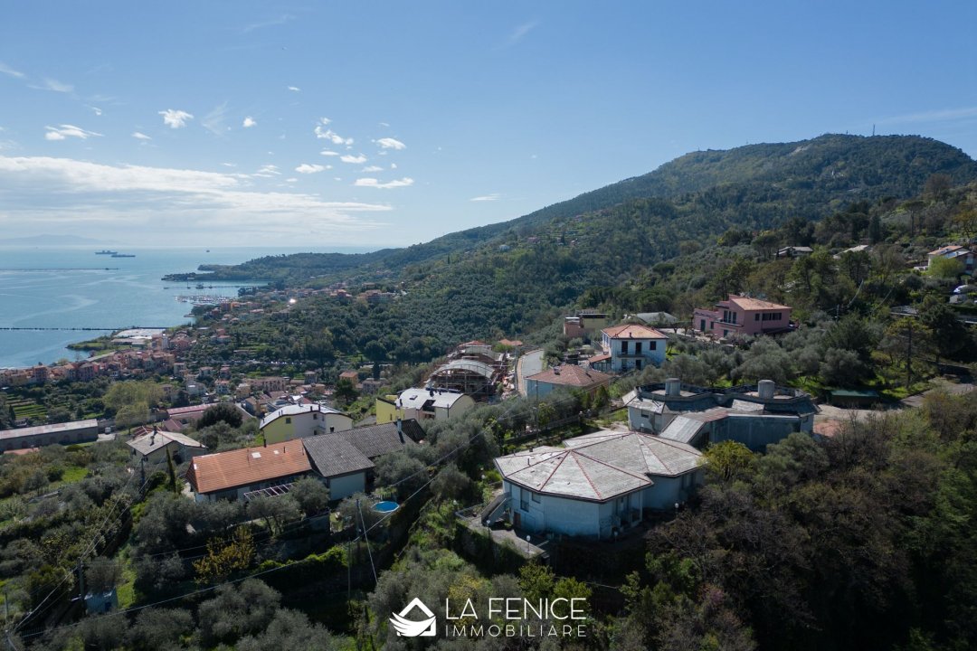 Se vende villa in zona tranquila La Spezia Liguria foto 12