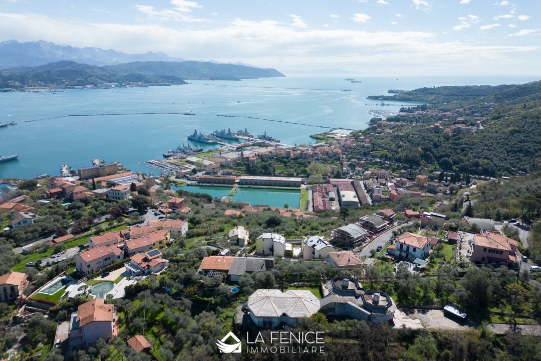 Se vende villa in zona tranquila La Spezia Liguria foto 2