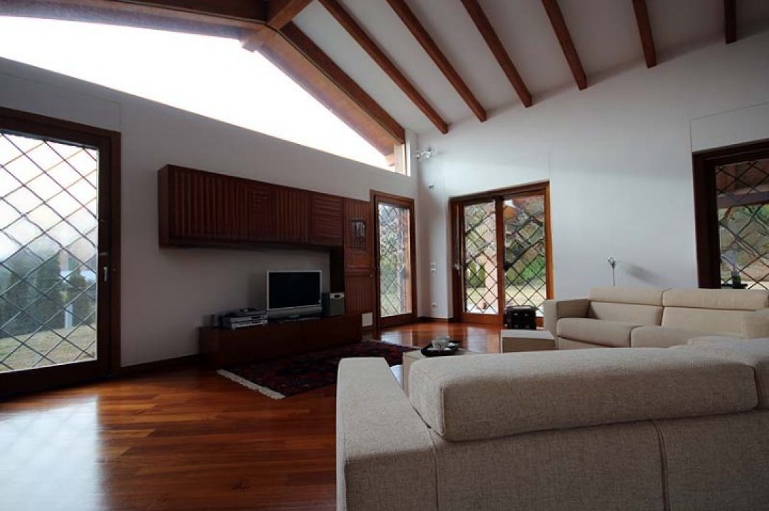 A vendre villa in zone tranquille Merate Lombardia foto 11
