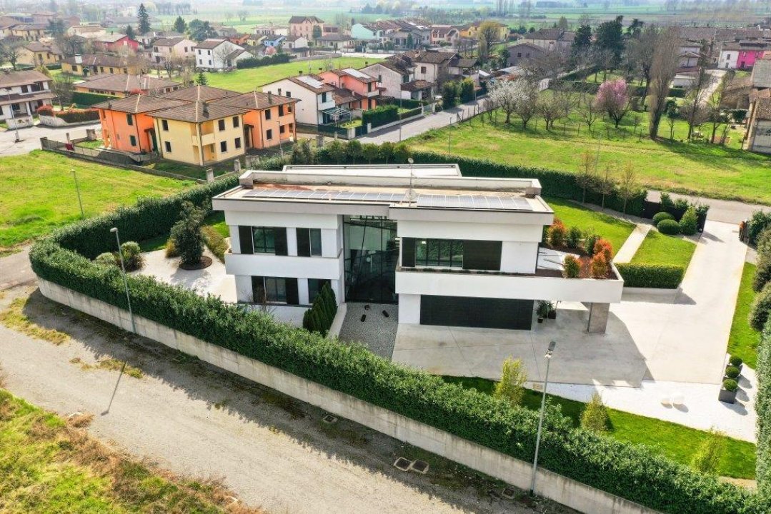 For sale villa in quiet zone Solarolo Rainerio Lombardia foto 21