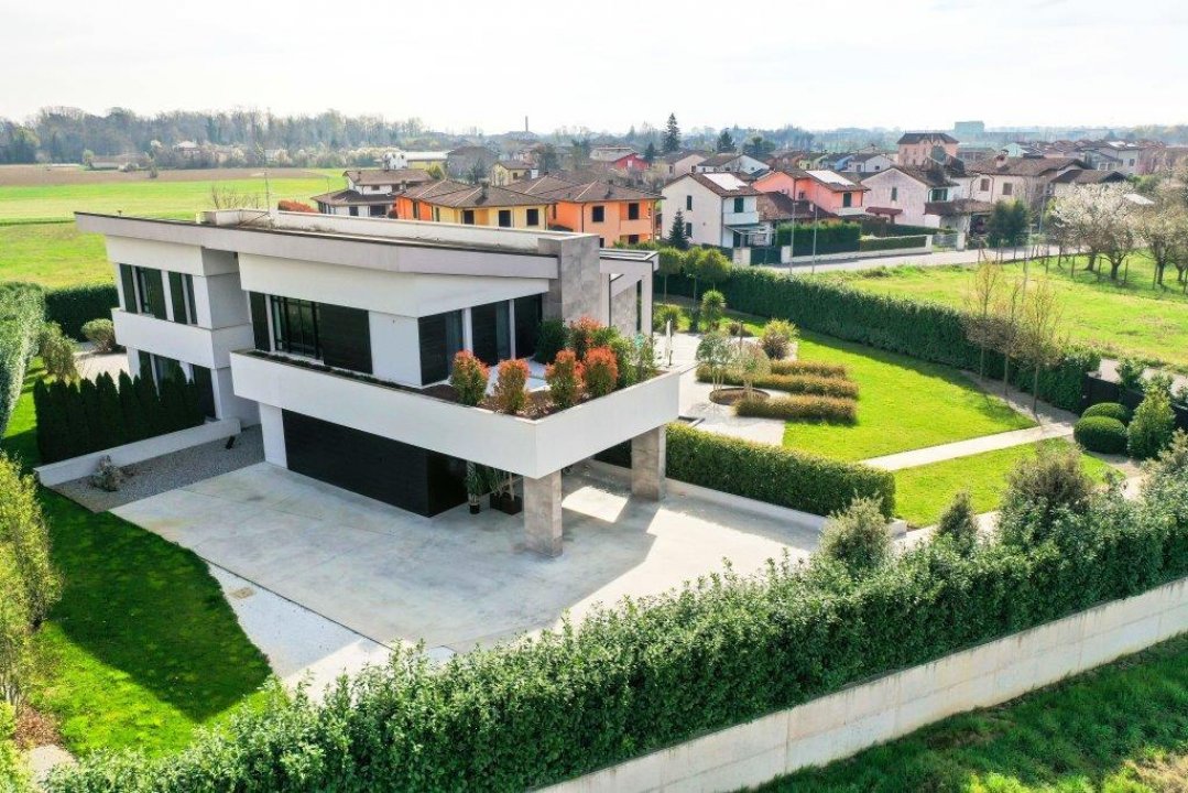 A vendre villa in zone tranquille Solarolo Rainerio Lombardia foto 29