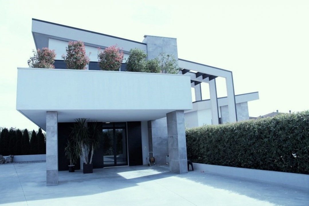 A vendre villa in zone tranquille Solarolo Rainerio Lombardia foto 40
