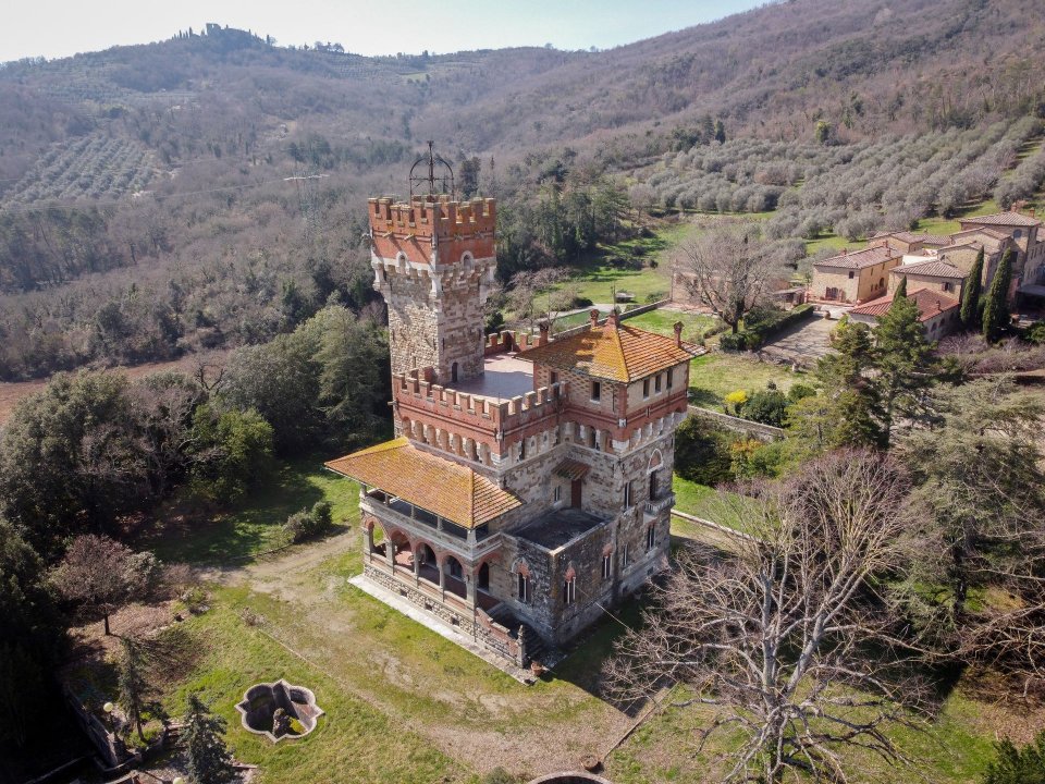 A vendre château in zone tranquille Bucine Toscana foto 20