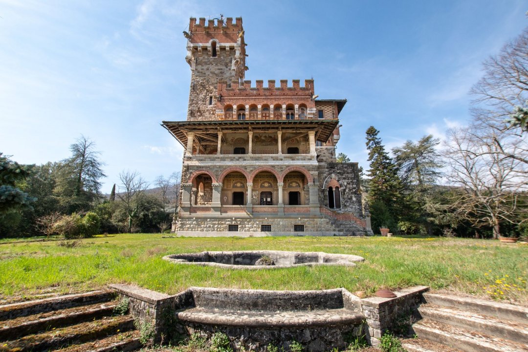 A vendre château in zone tranquille Bucine Toscana foto 19