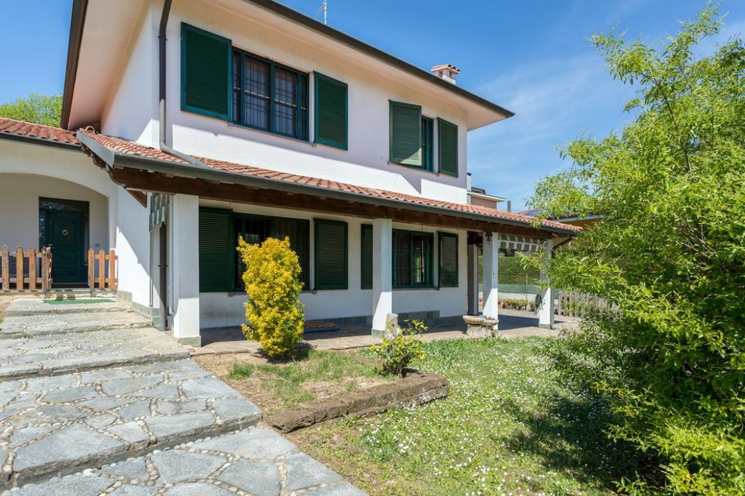 A vendre villa in zone tranquille Bernareggio Lombardia foto 5