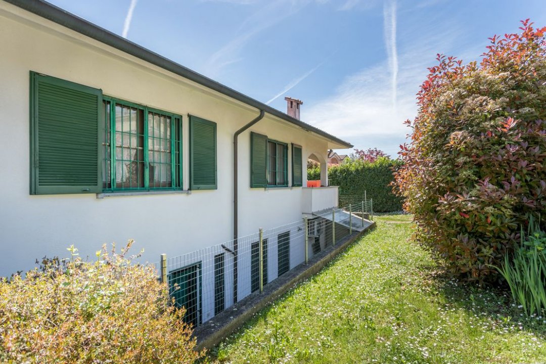 Se vende villa in zona tranquila Bernareggio Lombardia foto 28